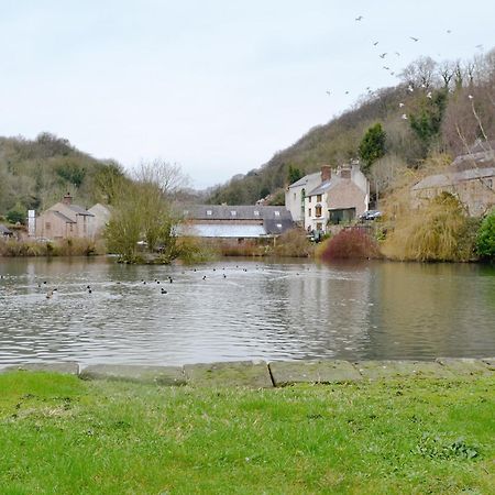 Mill Pond Cottage ครอมฟอร์ด ภายนอก รูปภาพ