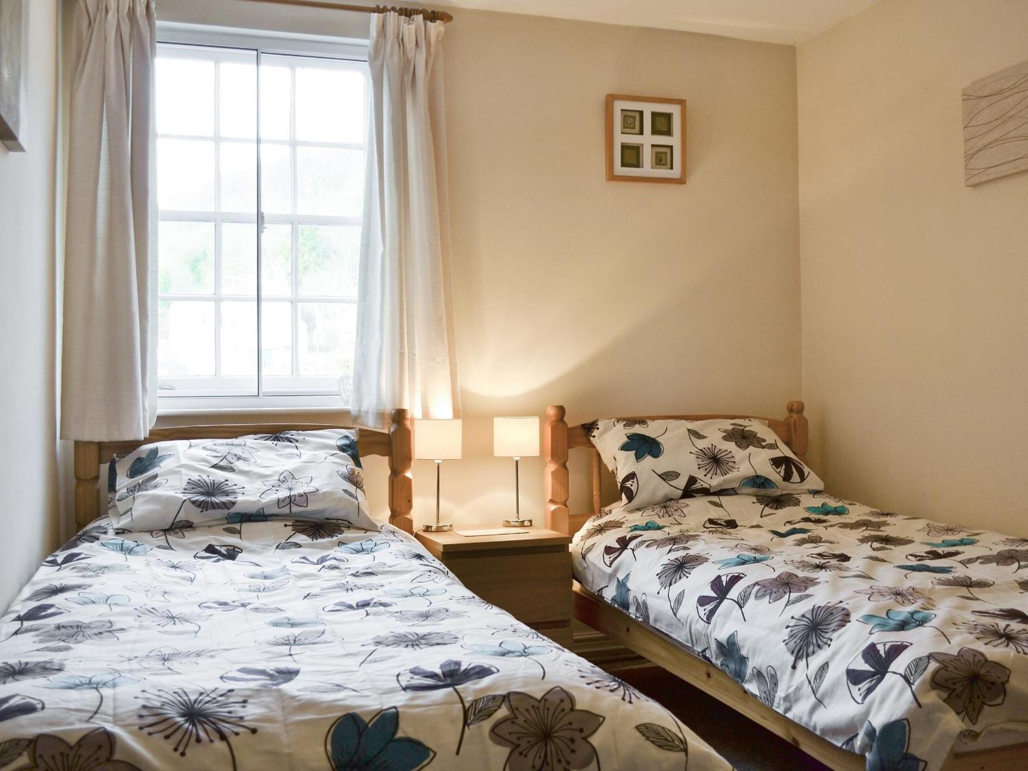 Mill Pond Cottage ครอมฟอร์ด ภายนอก รูปภาพ