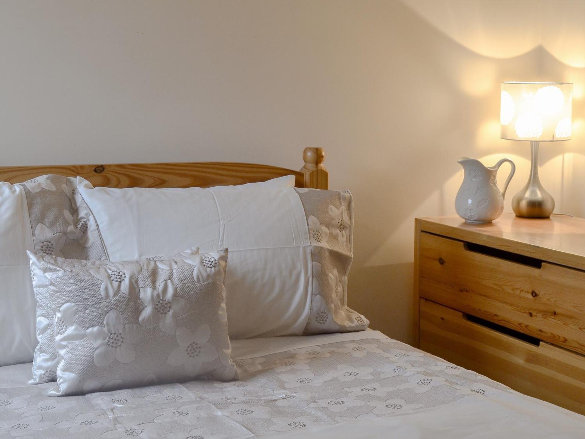 Mill Pond Cottage ครอมฟอร์ด ภายนอก รูปภาพ